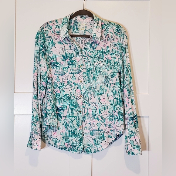 Lilly Pulitzer Tops - Lily Pulitzer Seaview Button Up Bright Agate Green Colorful Camelflage M…
